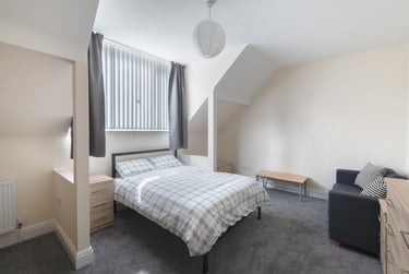 7 bed house, Argyle Avenue, Victoria park, Manchester, M145PX - Image 11