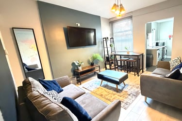 4 bed house, Watford Street, Shelton, Stoke, ST42EW - Image 1