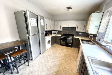 6 bed house, Ashford Street, Shelton, Stoke, ST42EN - Image 5