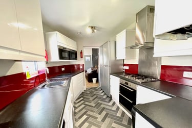 6 bed house, Seaford Street, Shelton, Stoke, ST42ET - Image 11