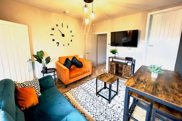 3 bed house, Guildford Street, Shelton, Stoke, ST42EP - Image 3