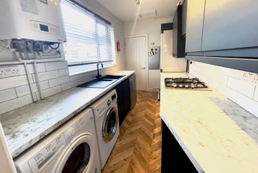 3 bed house, Guildford Street, Shelton, Stoke, ST42EP - Image 4