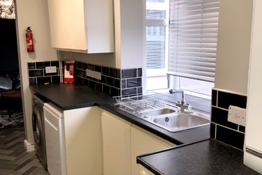 4 bed house, Boughey Road, Shelton, Stoke, ST42BN - Image 5