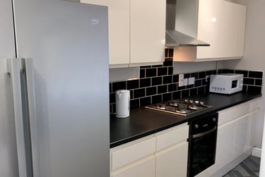 4 bed house, Boughey Road, Shelton, Stoke, ST42BN - Image 9