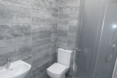 5 bed house, Hampshire street, Fratton, Portsmouth, PO15LG - Image 3