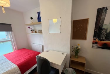 4 bed house, Burns Street, Abington, Northampton, NN13QE - Image 12