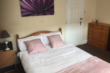 4 bed house, Burns Street, Abington, Northampton, NN13QE - Image 9
