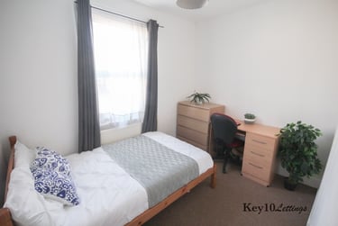 6 bed house, Francis Avenue, Southsea, Portsmouth, PO40HN - Image 12