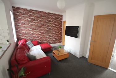 3 bed house, Percy Road, Southsea, Portsmouth, PO40BH - Image 1