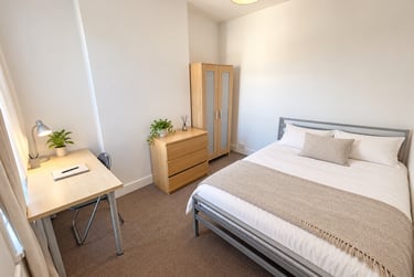5 bed house, Jessie Road, Southsea, Portsmouth, PO40EJ - Image 3