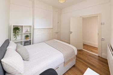 5 bed house, Fawcett Road, Southsea, Portsmouth, PO40LB - Image 3