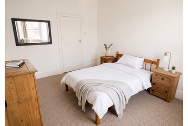 6 bed house, Francis Avenue, Southsea, Portsmouth, PO40HN - Image 2