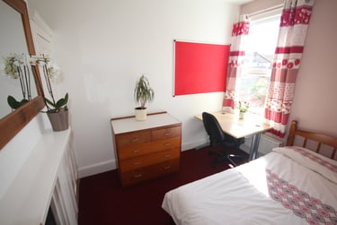 4 bed house, Jessie Road (ALL DOUBLE BEDROOMS), Southsea, Portsmouth, PO40EW - Image 7