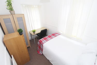 5 bed house, Jessie Road, Southsea, Portsmouth, PO40EJ - Image 5