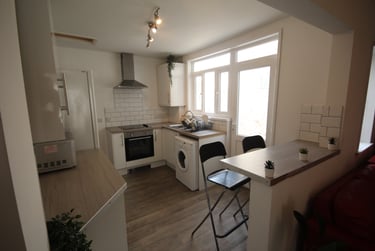 3 bed house, Percy Road, Southsea, Portsmouth, PO40BH - Image 5