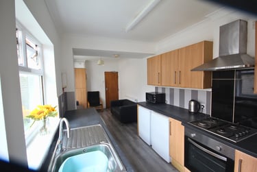 5 bed house, Jessie Road, Southsea, Portsmouth, PO40EJ - Image 8