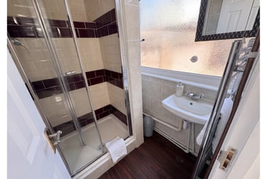 6 bed house, Francis Avenue, Southsea, Portsmouth, PO40HN - Image 9