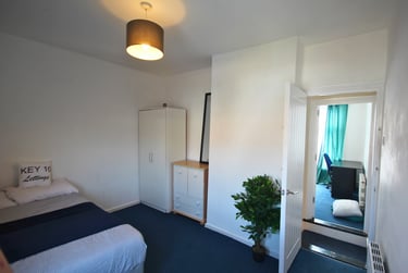 3 bed house, Londesborough Road, Southsea, Portsmouth, PO40EU - Image 4