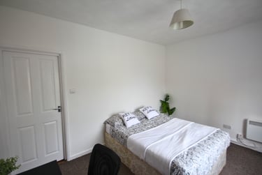 2 bed flat, Albert Road, Southsea, Portsmouth, PO40JT - Image 6