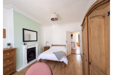 6 bed house, Francis Avenue, Southsea, Portsmouth, PO40HN - Image 1