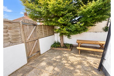 5 bed house, Beach Road, Southsea, Portsmouth, PO52JH - Image 12