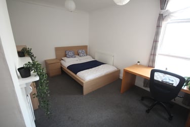3 bed house, Percy Road, Southsea, Portsmouth, PO40BH - Image 4