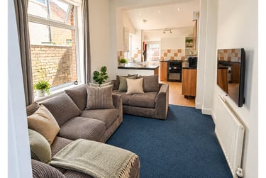 5 bed house, Saint Augustine Road, Southsea, Portsmouth, PO49AD - Image 1