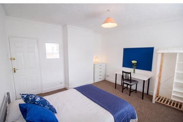 4 bed house, Wyndcliffe Road, Southsea, Portsmouth, PO40LA - Image 2