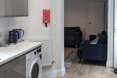 6 bed house, Platt Lane, Victoria Park, Manchester, M145XE - Image 4