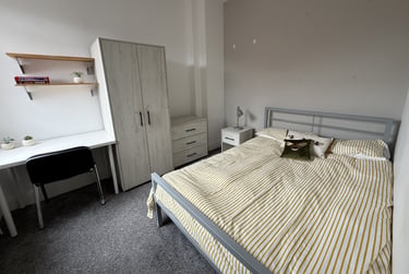 6 bed house, Platt Lane, Victoria Park, Manchester, M145XE - Image 8