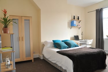 6 bed house, Sunny Bank Road, Victoria park, Manchester, M130XF - Image 4