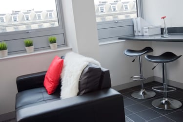 2 bed flat, Arundel Gate, City centre, Sheffield, S12PN - Image 1