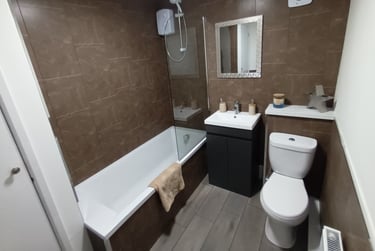 3 bed house, Portman street, Near university, Middlesbrough, TS14DH - Image 1
