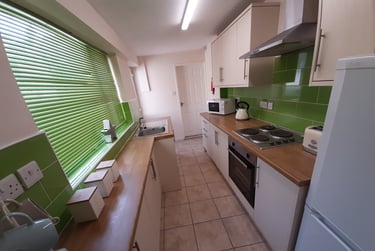 3 bed house, Camden street, Near university, Middlesbrough, TS12EG - Image 4