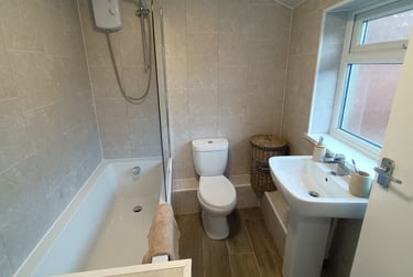 4 bed house, Crescent road, Near university, Middlesbrough, TS14QN - Image 2