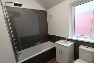 4 bed house, Gresham road, Near university, Middlesbrough, TS14LL - Image 1