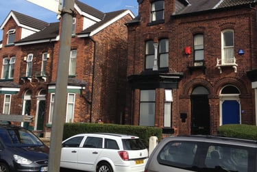 8 bed house, Upper Lloyd Street, Rusholme, Manchester, M144HY - Image 2