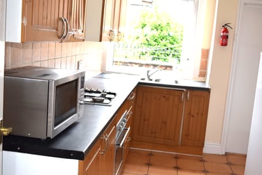7 bed house, Linden Grove, Fallowfield, Manchester, M146YE - Image 4