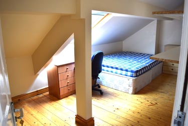 7 bed house, Linden Grove, Fallowfield, Manchester, M146YE - Image 12