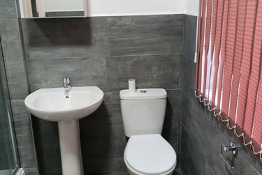 5 bed house, Moseley Road, Fallowfield, Manchester, M146PA - Image 2