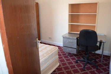 4 bed house, Naburn Street, Victoria Park, Manchester, M130FL - Image 4