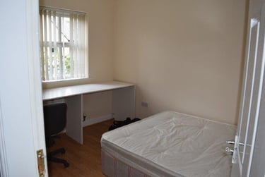 5 bed house, Schuster Road, Victoria Park, Manchester, M145PE - Image 6