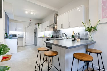 7 bed house, Whitby rd, Fallowfield, Manchester, M146QH - Image 1