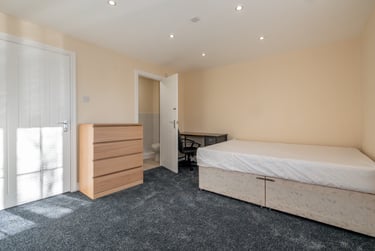 4 bed house, Chervil Close, Fallowfield, Manchester, M147DP - Image 11