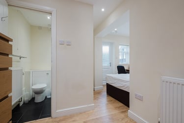7 bed house, Redshaw Close, Fallowfield, Manchester, M146JB - Image 3