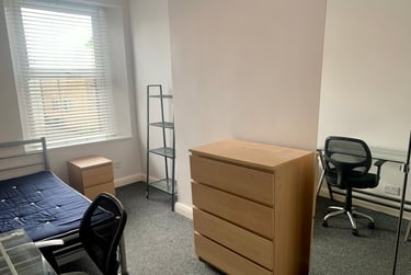 3 bed flat, Parkers Road, Broomhill, Sheffield, S101BN - Image 3