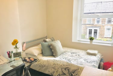 3 bed flat, Parkers Road, Broomhill, Sheffield, S101BN - Image 4