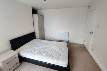 2 bed flat, Bayswater Road, University of plymouth, Plymouth, PL15BU - Image 2