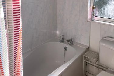 4 bed house, Little Breach, City Centre, Chichester, PO195TZ - Image 4