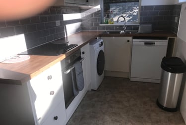 4 bed house, Little Breach, City Centre, Chichester, PO195TZ - Image 13